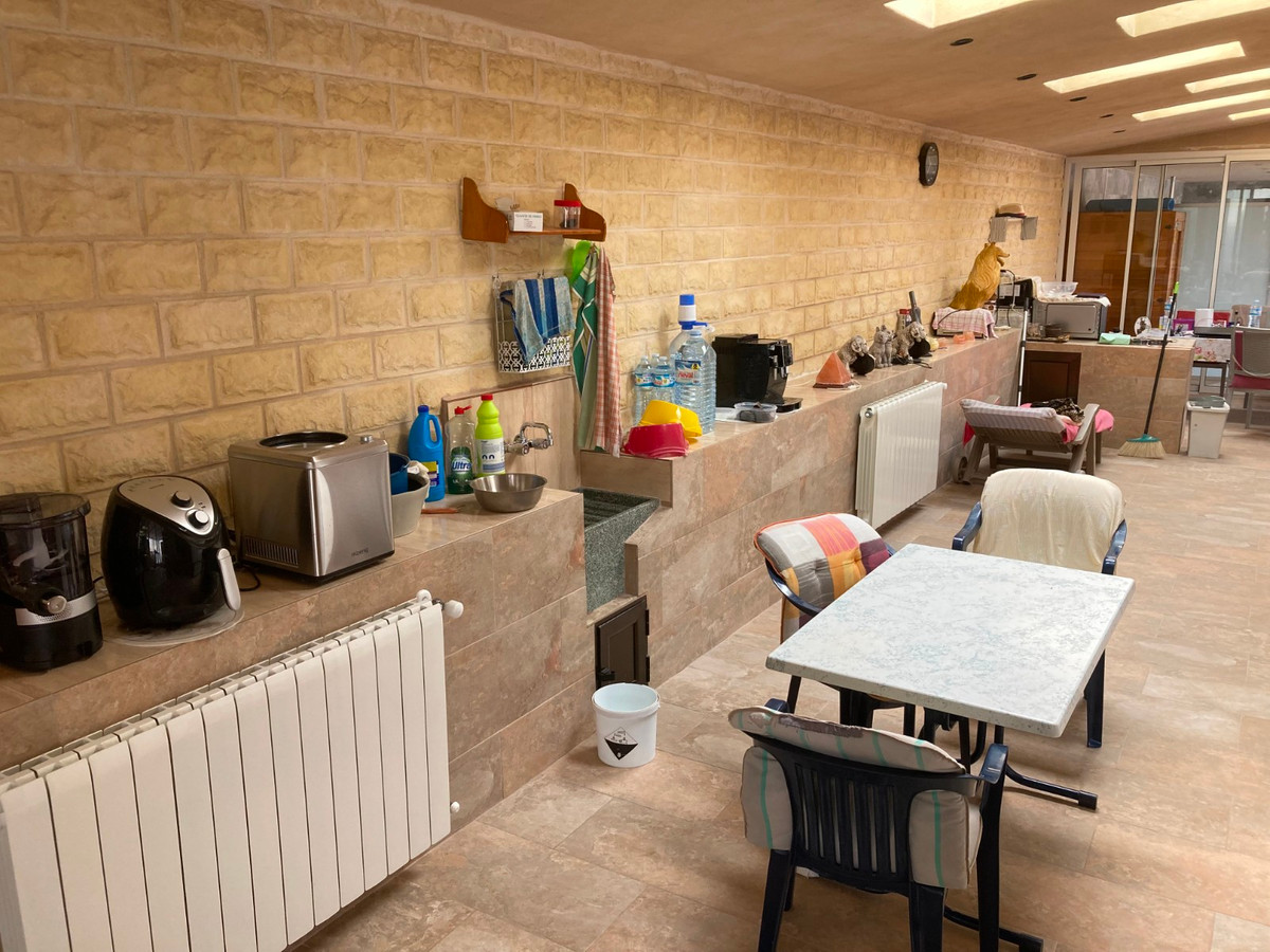 Vrijstaande Villa te koop in Elche | 3 slaapkamers H5295325