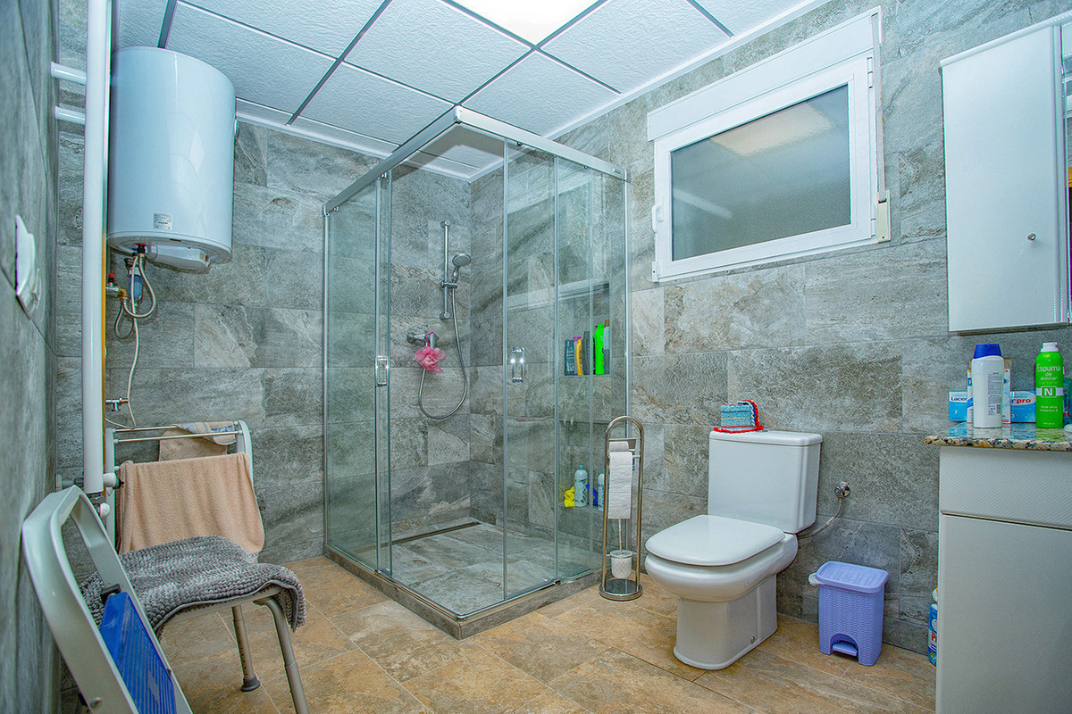 Vrijstaande Villa te koop in Elche | 3 slaapkamers H5295325