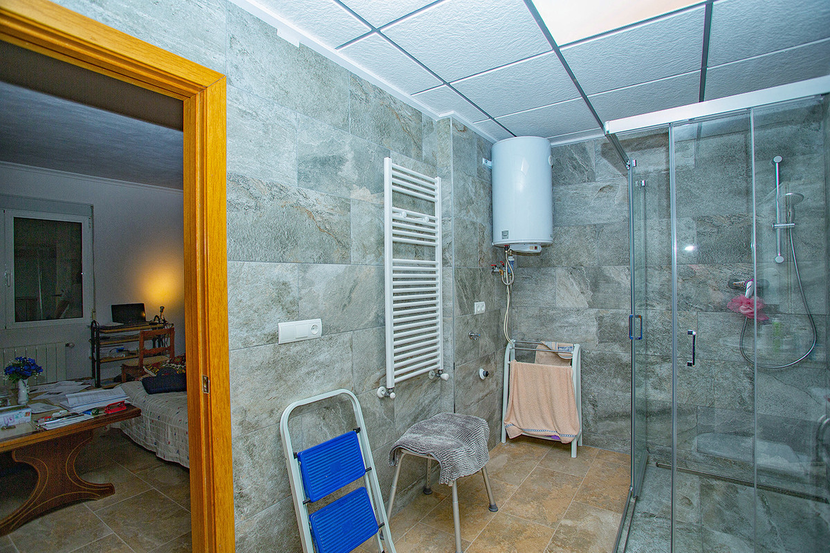 Vrijstaande Villa te koop in Elche | 3 slaapkamers H5295325