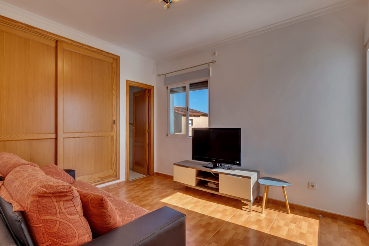 Huis te koop in Els Poblets | 4 slaapkamers H5473315