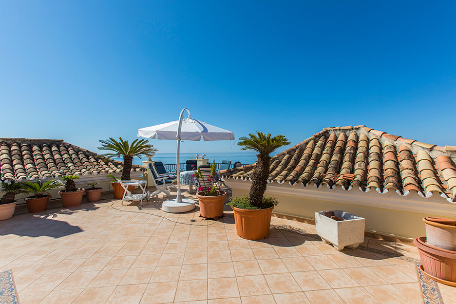 Property main view 32