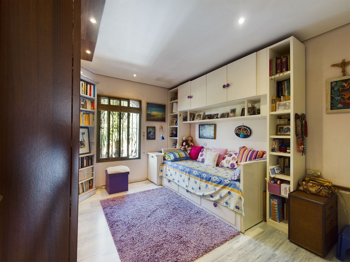Appartement te koop in Elviria | 3 slaapkamers H4164577