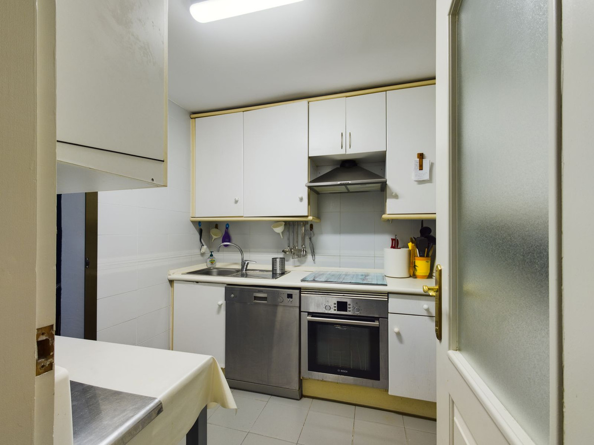 Appartement te koop in Elviria | 3 slaapkamers H4164577
