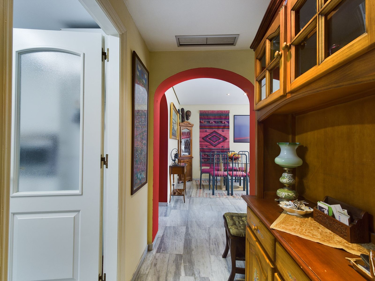 Appartement te koop in Elviria | 3 slaapkamers H4164577