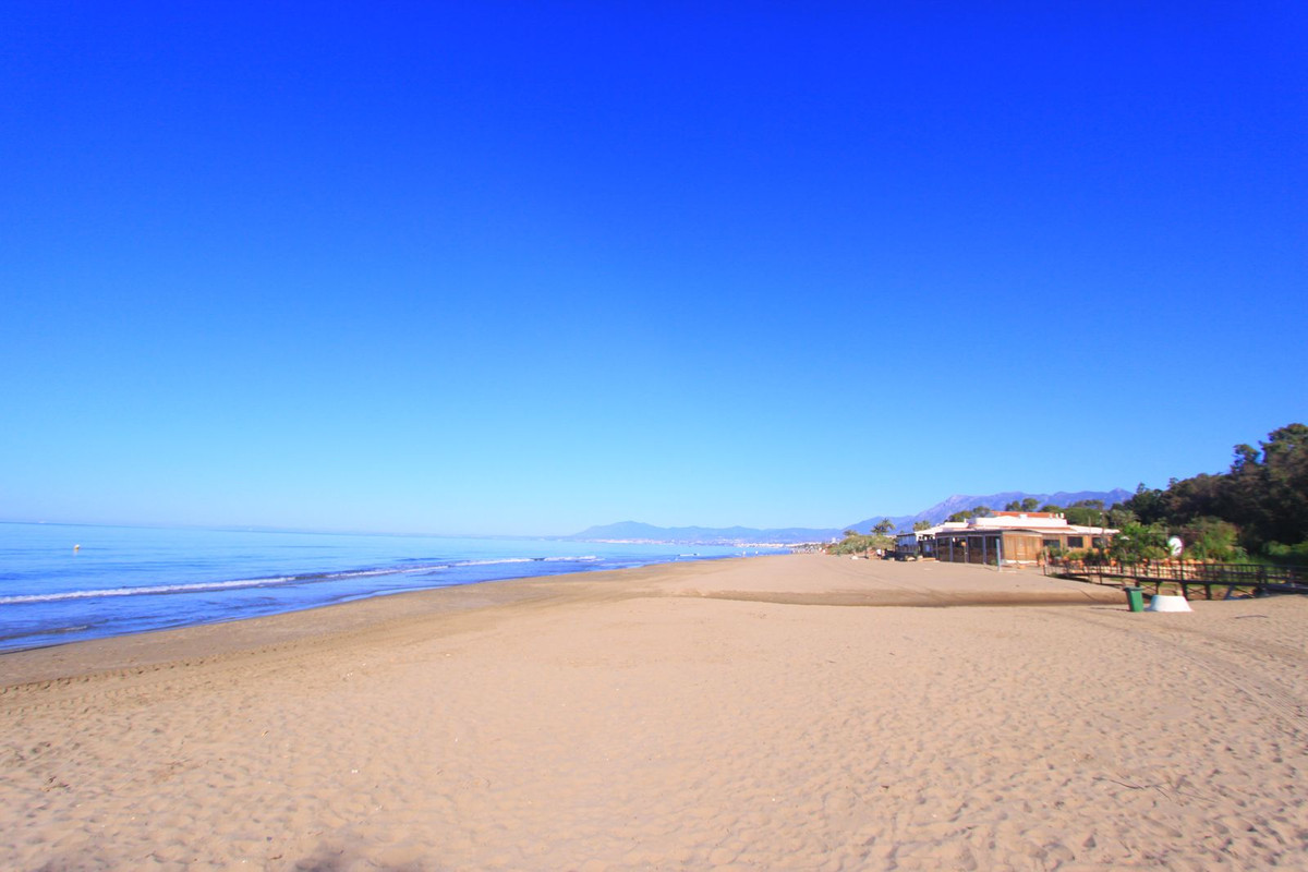Tussenverdieping Appartement in Elviria-10