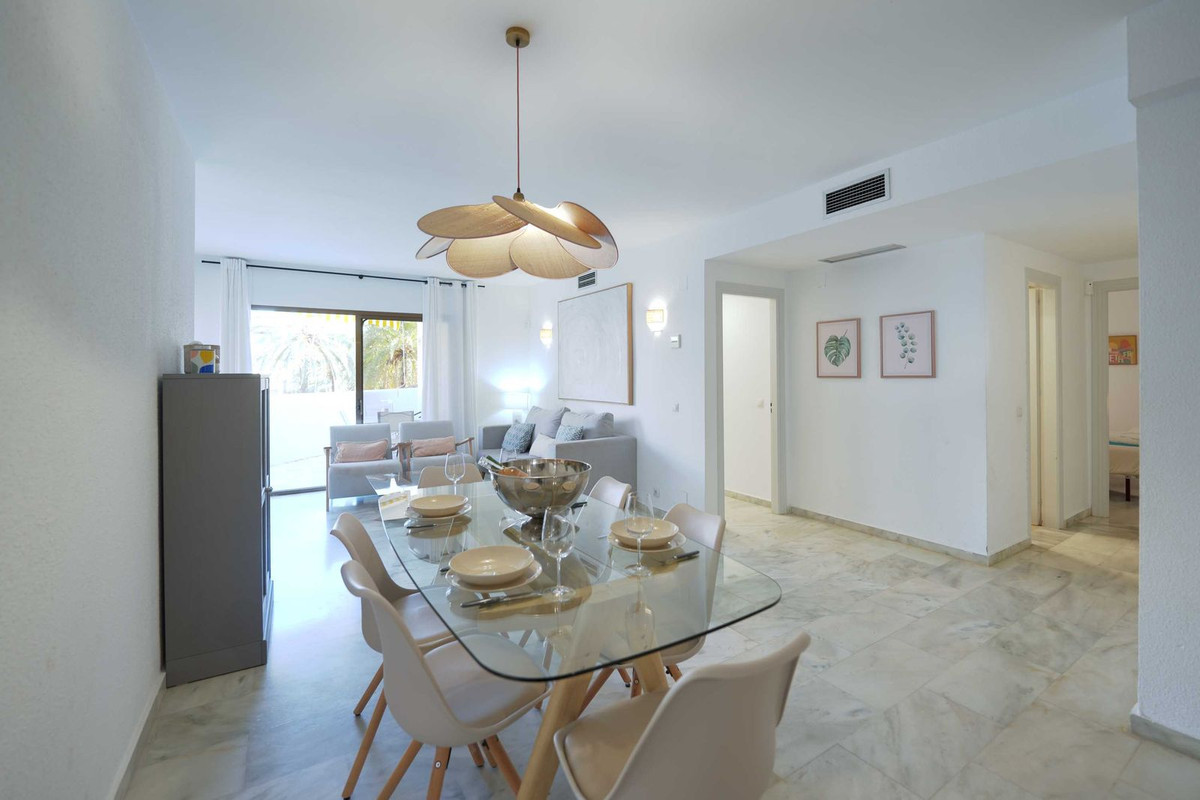 Tussenverdieping Appartement in Elviria-9