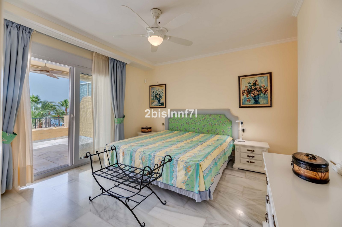 Penthouse Duplex in Elviria-13