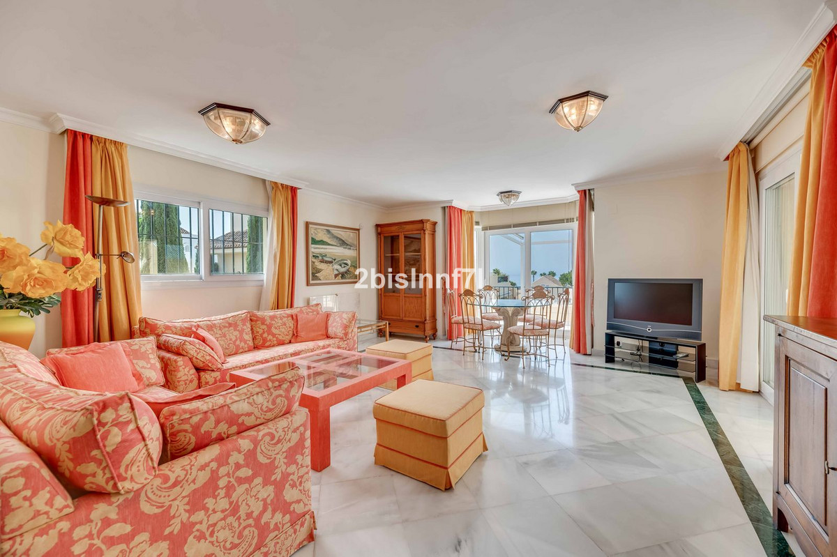 Penthouse Duplex in Elviria-3