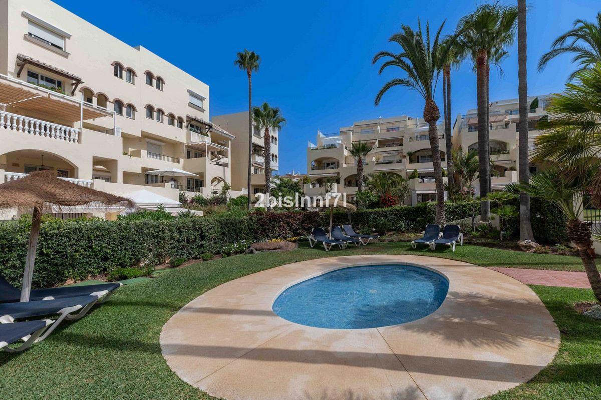 Penthouse Duplex in Elviria-31