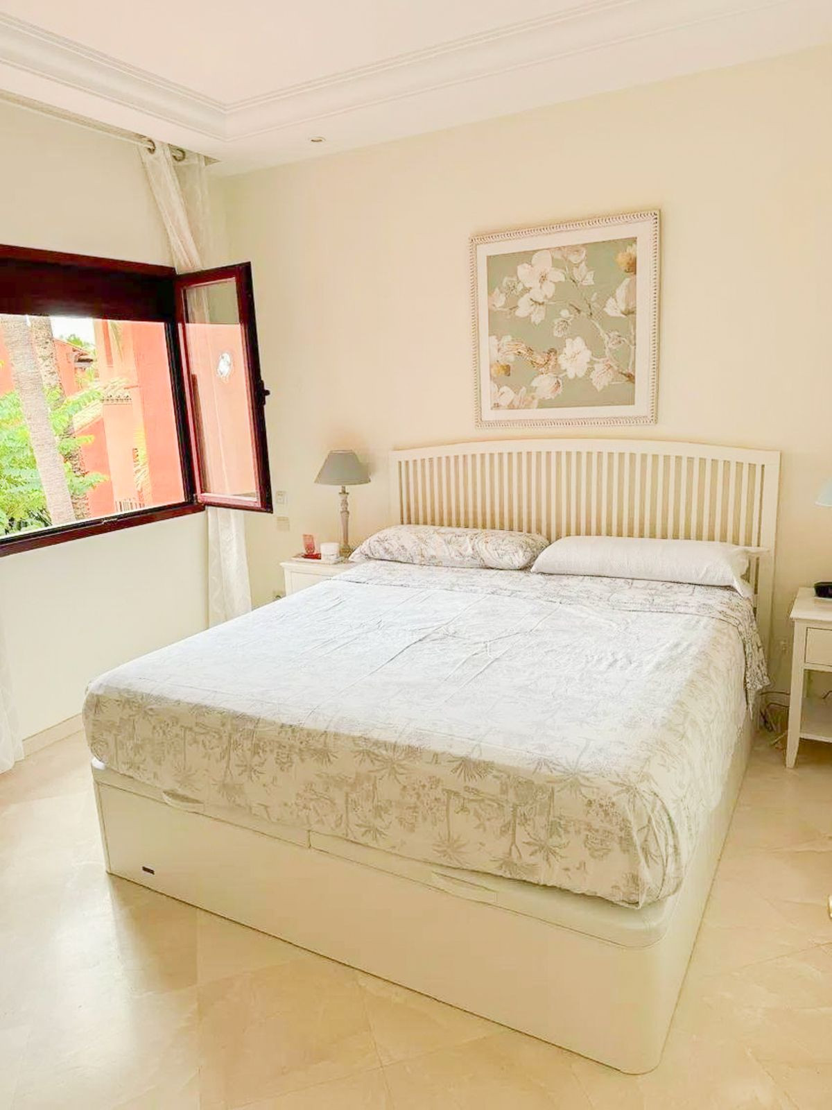 Appartement te koop in Elviria | 3 slaapkamers H4849144