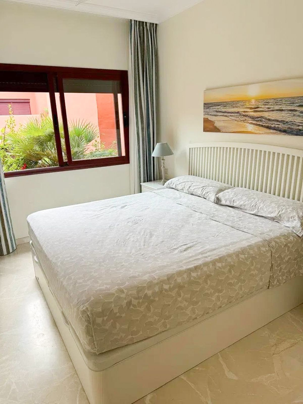 Appartement te koop in Elviria | 3 slaapkamers H4849144