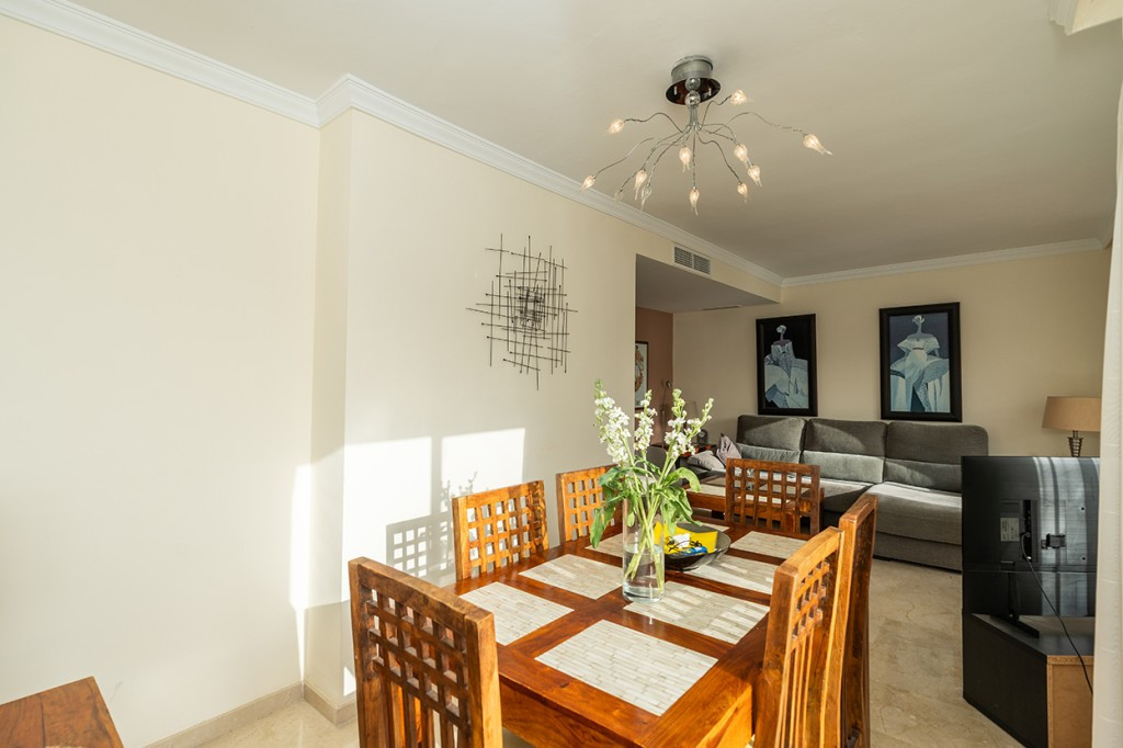 Penthouse Duplex te koop in Elviria | 2 slaapkamers H4892365