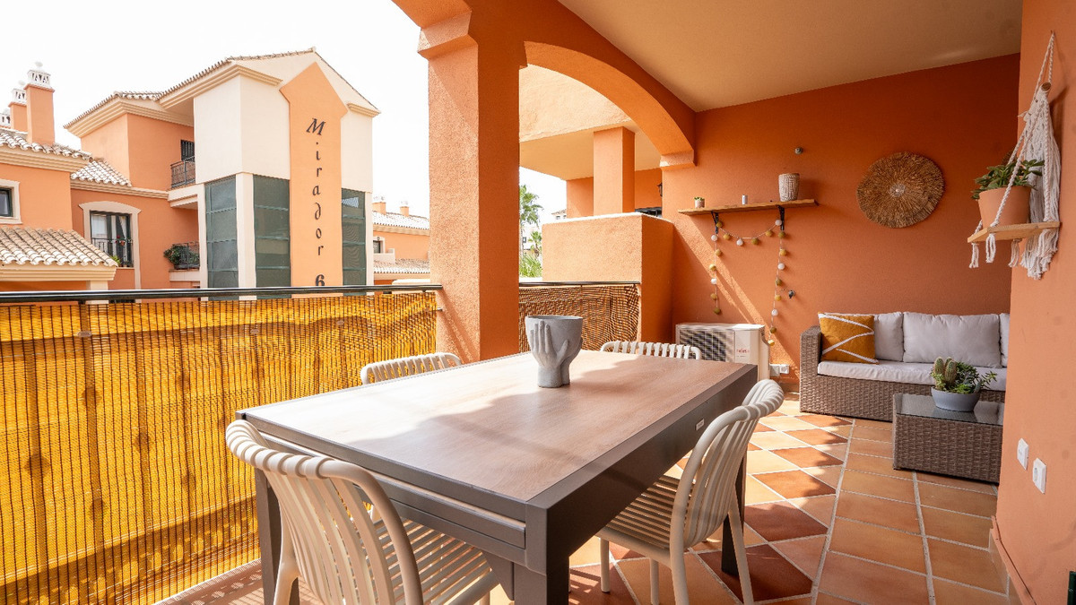 Tussenverdieping Appartement in Elviria-3