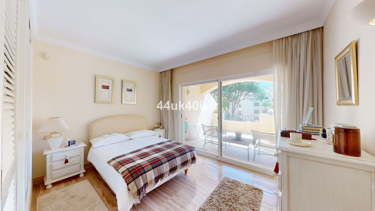 Tussenverdieping Appartement in Elviria-7