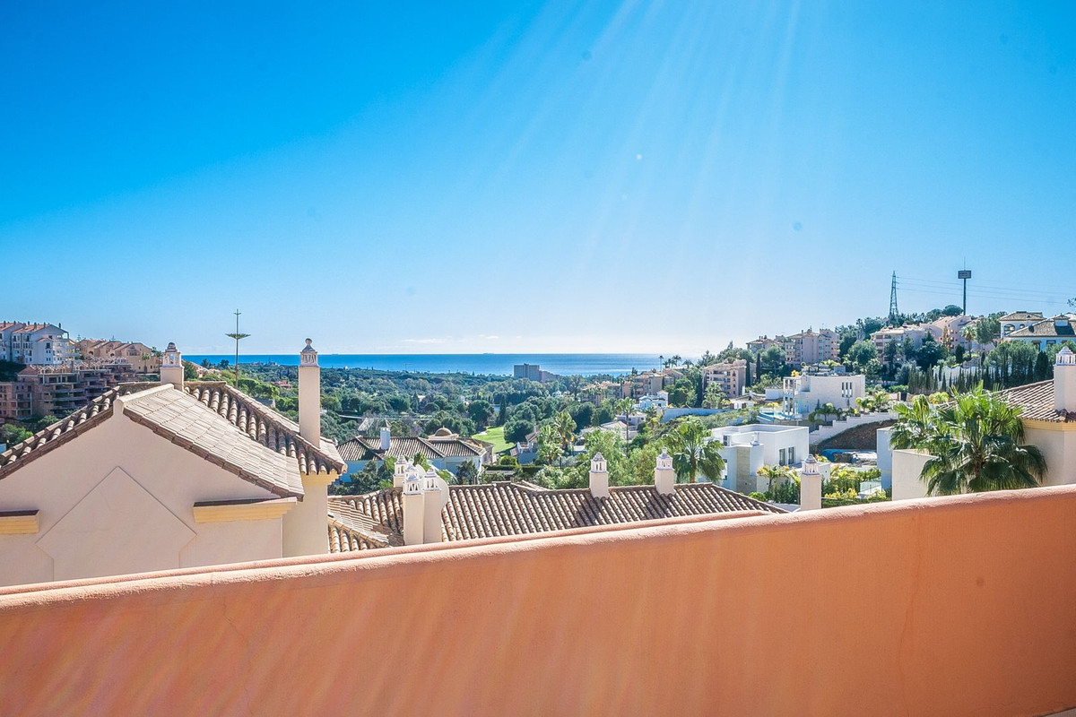 Penthouse Duplex in Elviria-14