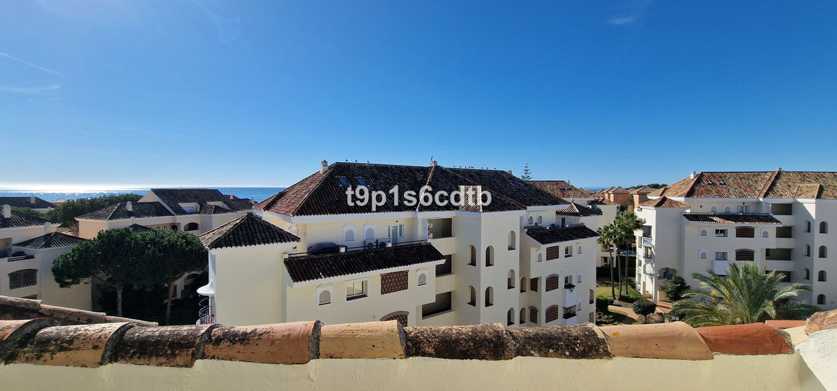Penthouse in Elviria-38
