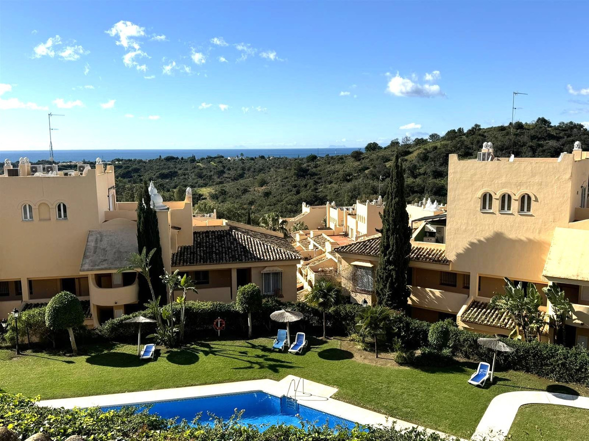 Tussenverdieping Appartement in Elviria-2