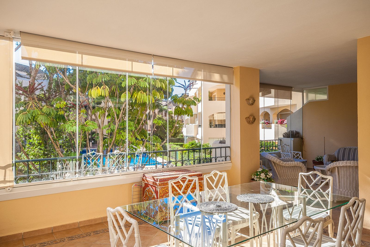 Tussenverdieping Appartement in Elviria-10