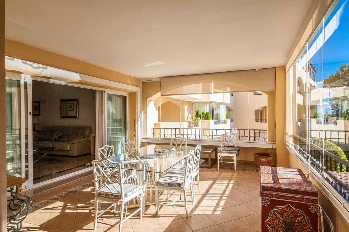 Tussenverdieping Appartement in Elviria-11