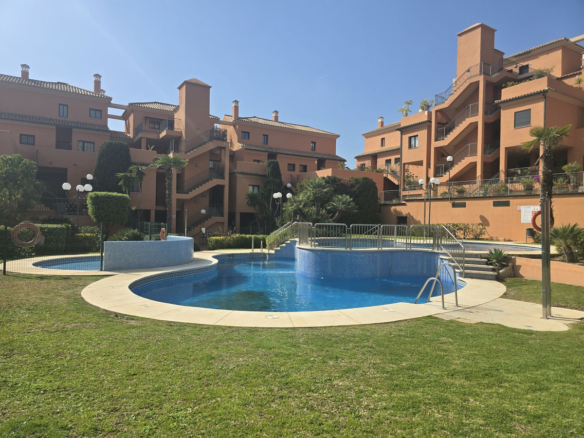 Begane grond appartement in Elviria-2