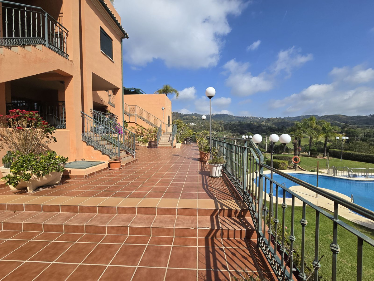 Begane grond appartement in Elviria-4