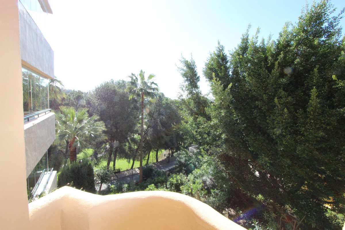 Tussenverdieping Appartement in Elviria-29