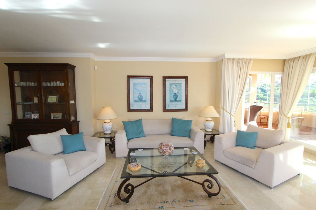 Tussenverdieping Appartement in Elviria-7