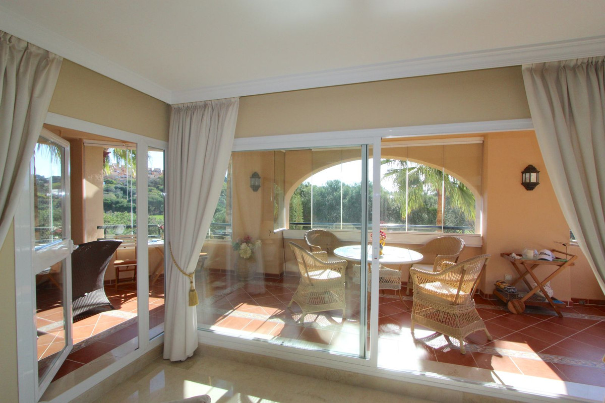 Tussenverdieping Appartement in Elviria-8