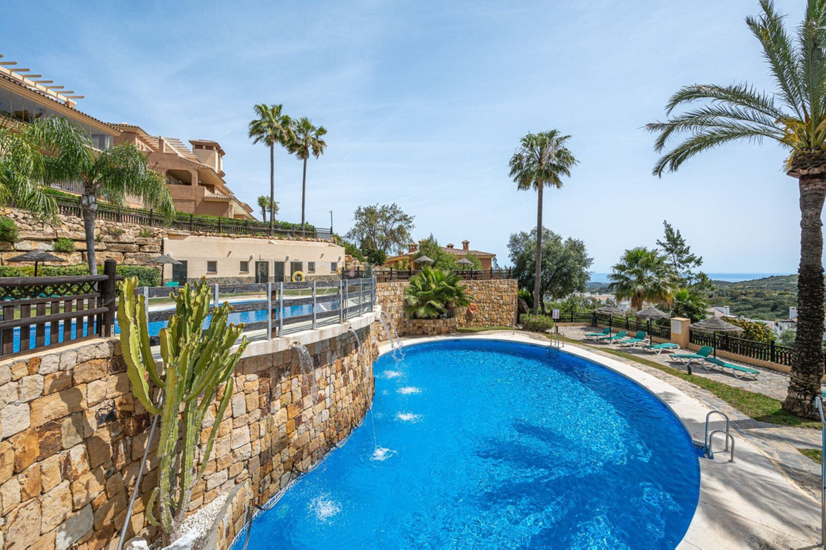 Tussenverdieping Appartement in Elviria-1
