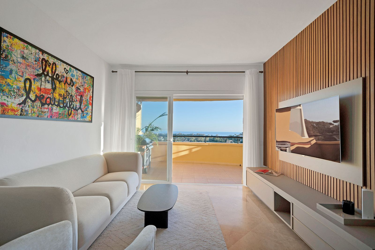 Tussenverdieping Appartement in Elviria-1