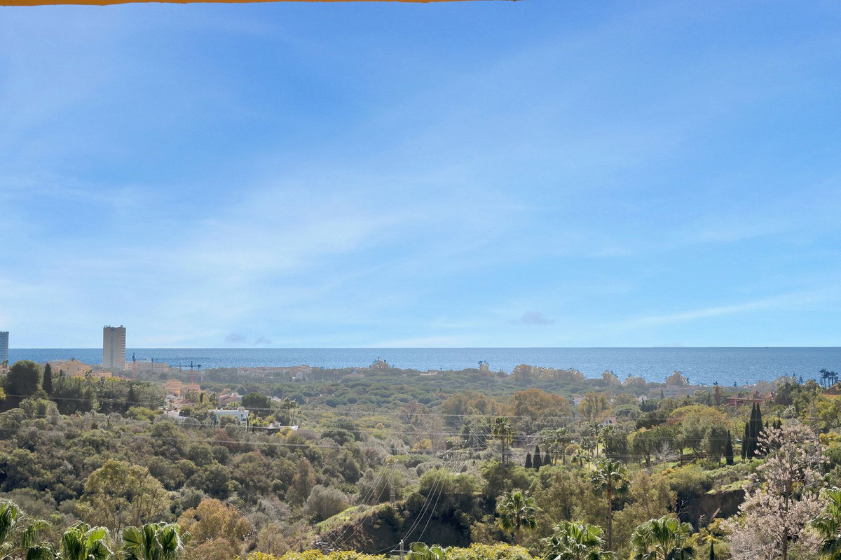 Tussenverdieping Appartement in Elviria-23