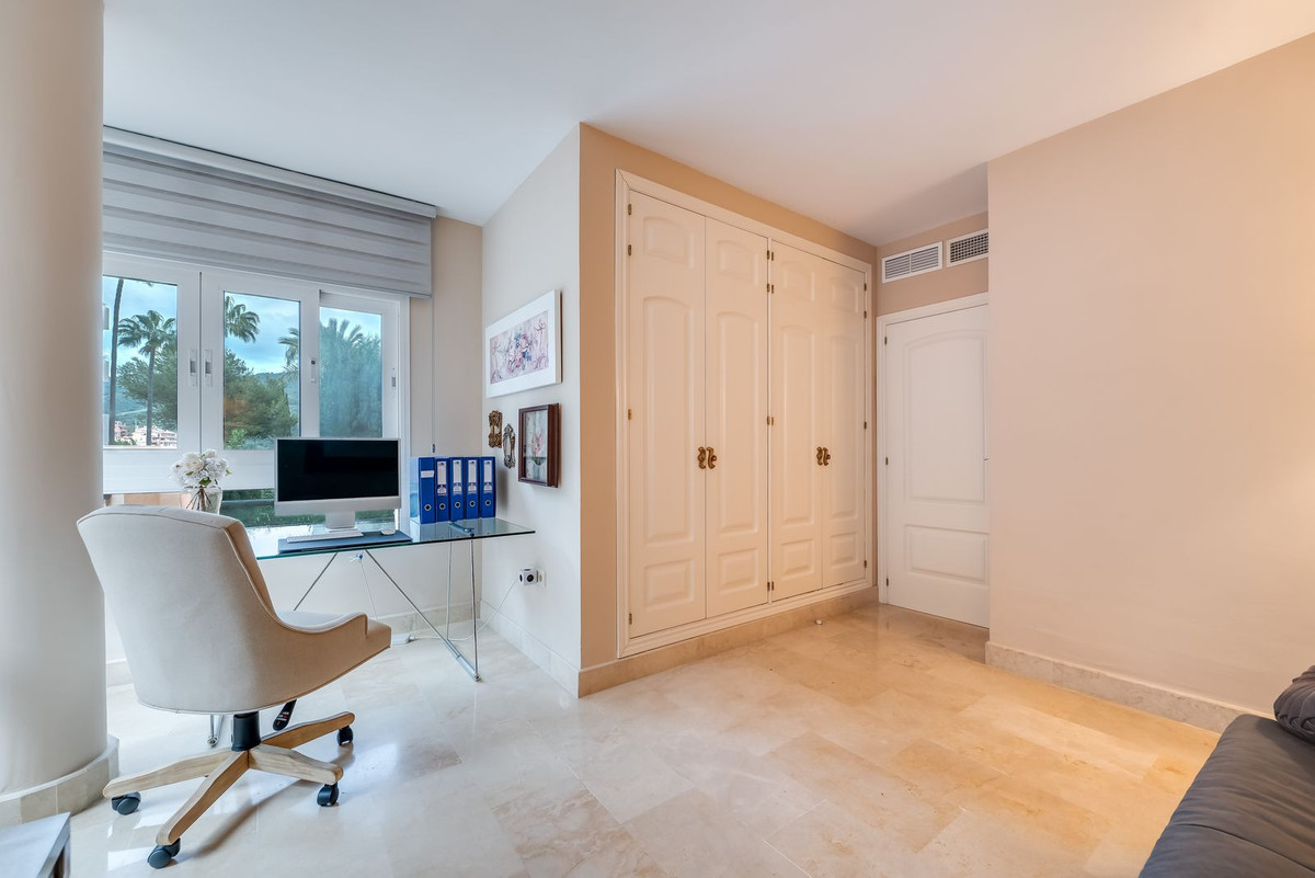 Property main view 24