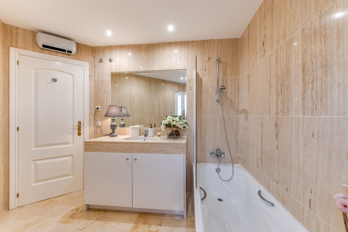 Property main view 33