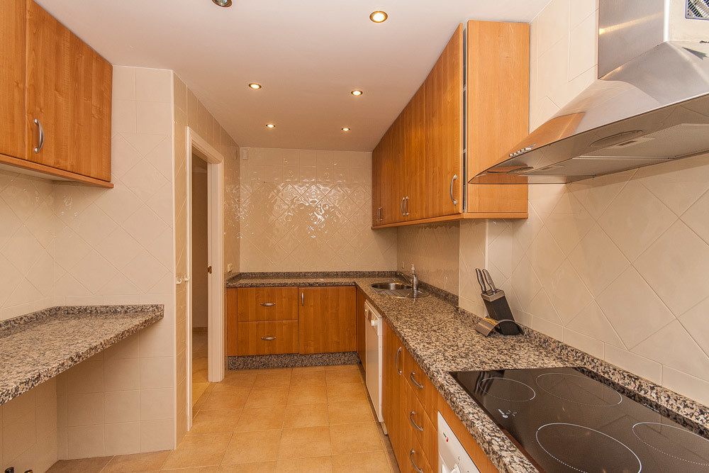 Appartement te koop in Elviria | 3 slaapkamers H5018326