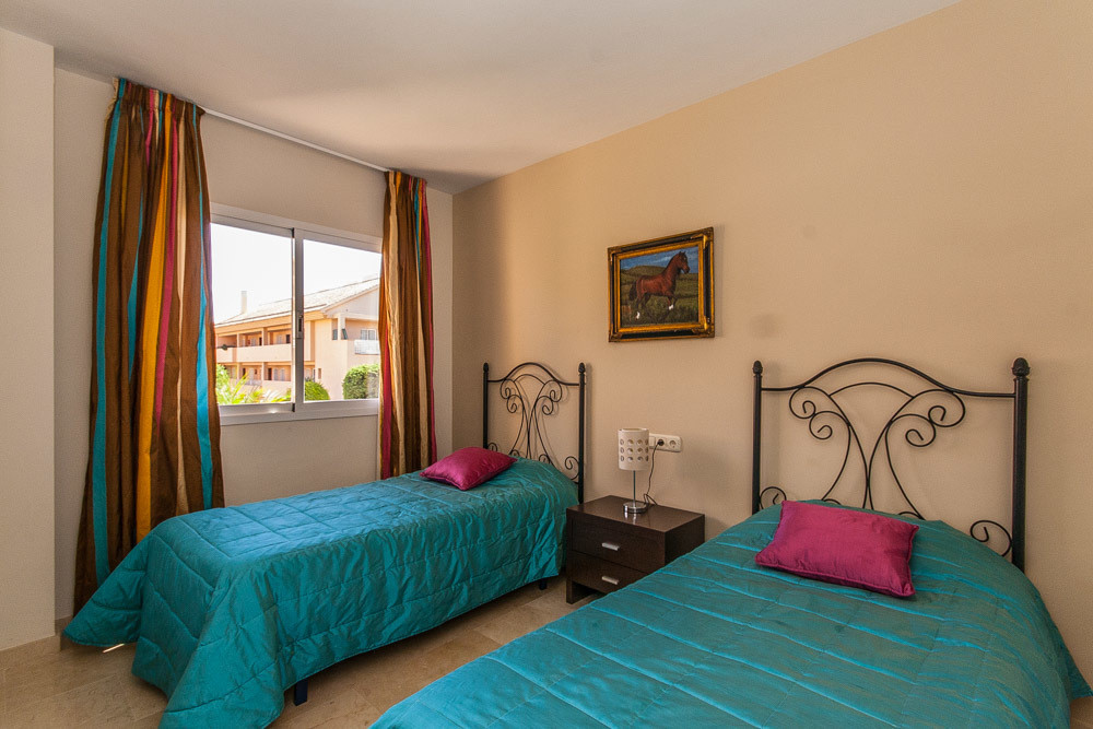 Appartement te koop in Elviria | 3 slaapkamers H5018326