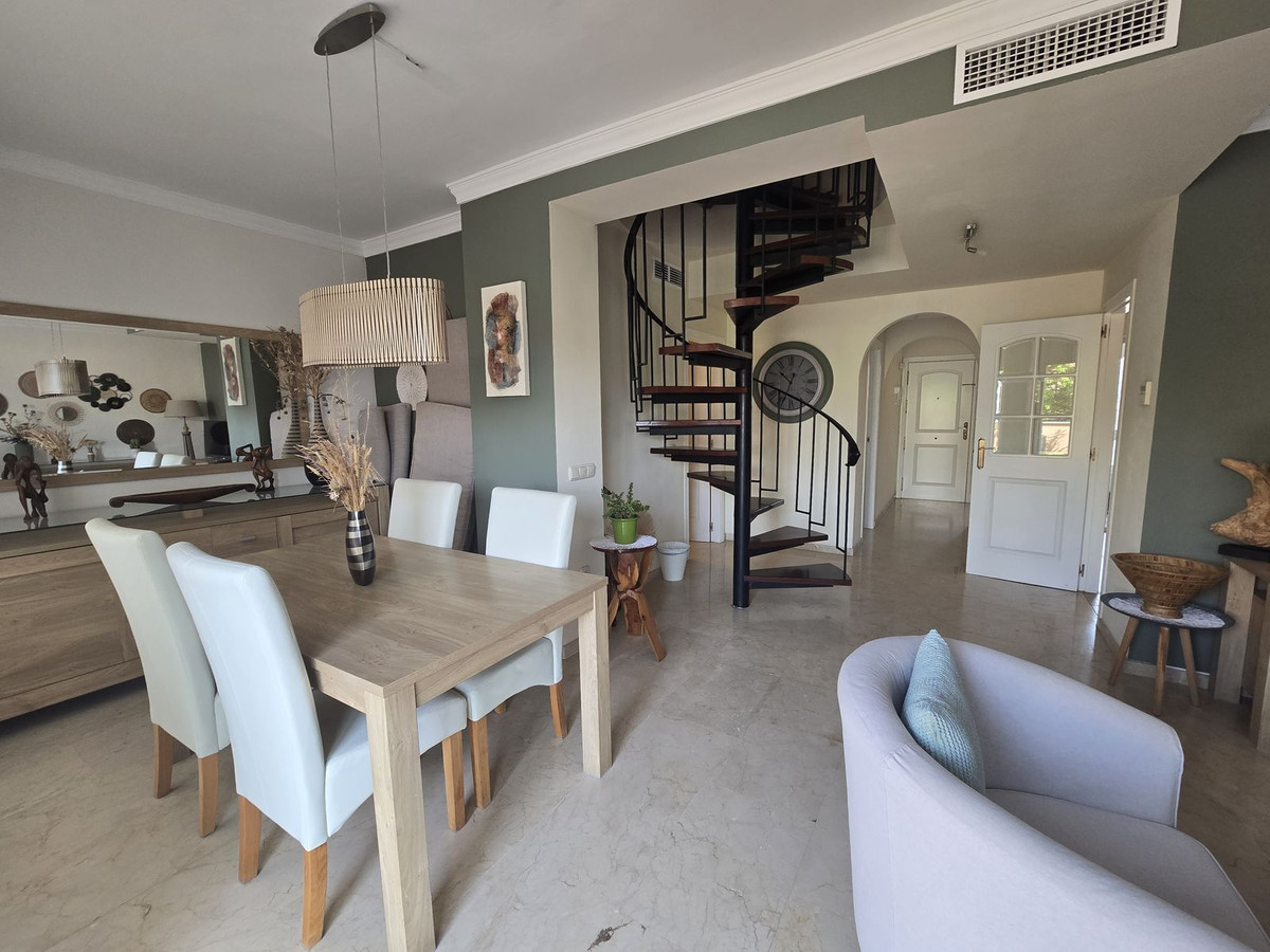 Penthouse Duplex te koop in Elviria | 2 slaapkamers H5020513