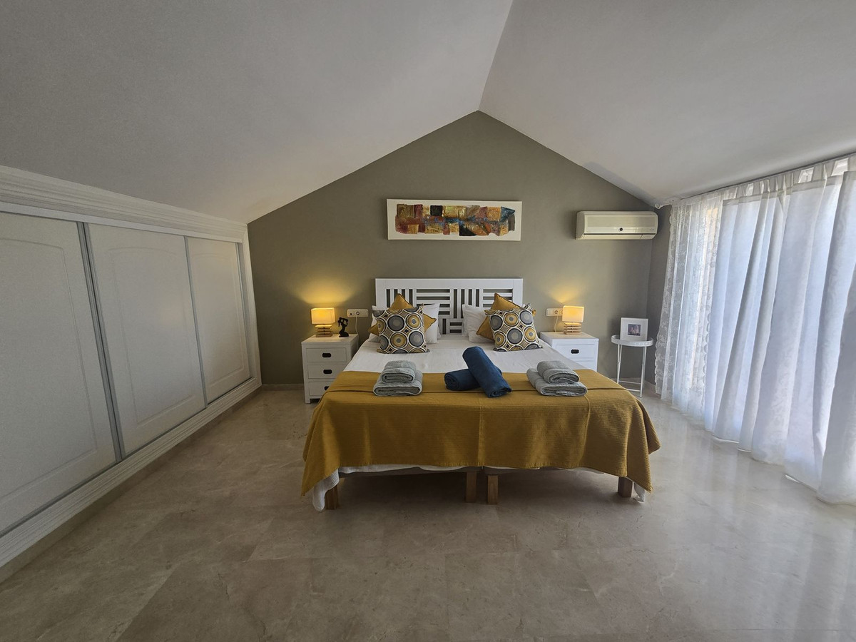 Penthouse Duplex te koop in Elviria | 2 slaapkamers H5020513
