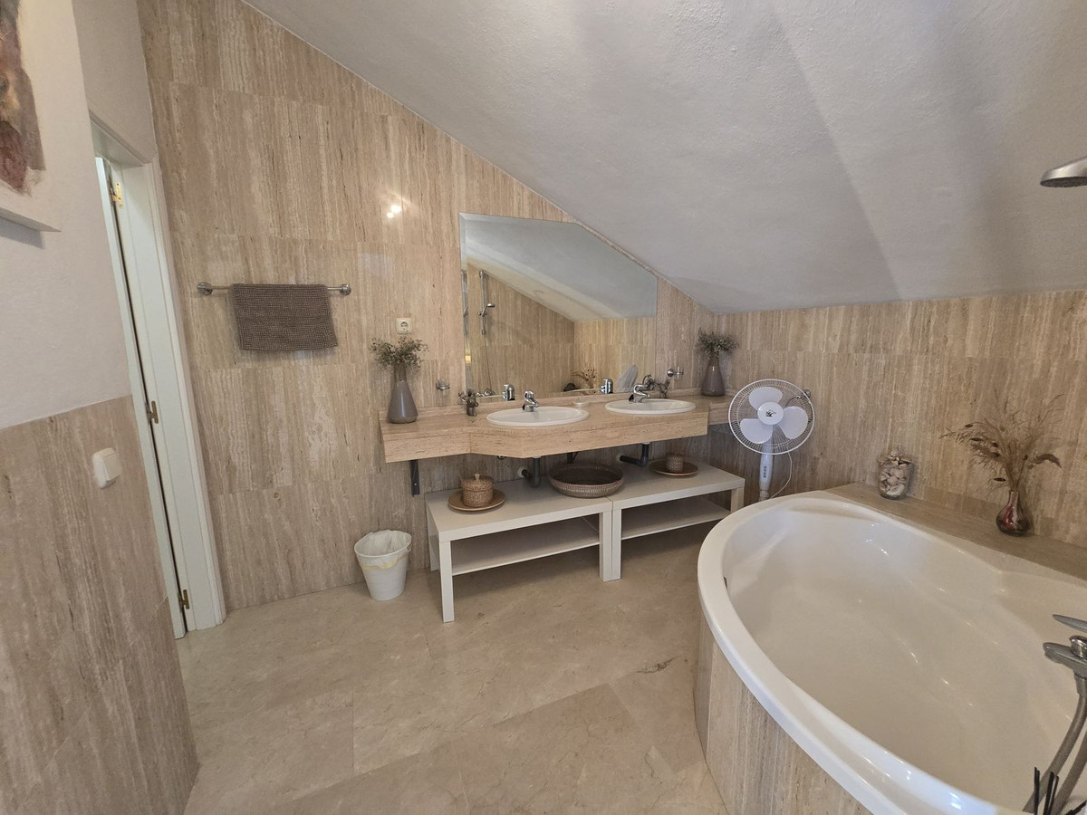 Penthouse Duplex te koop in Elviria | 2 slaapkamers H5020513