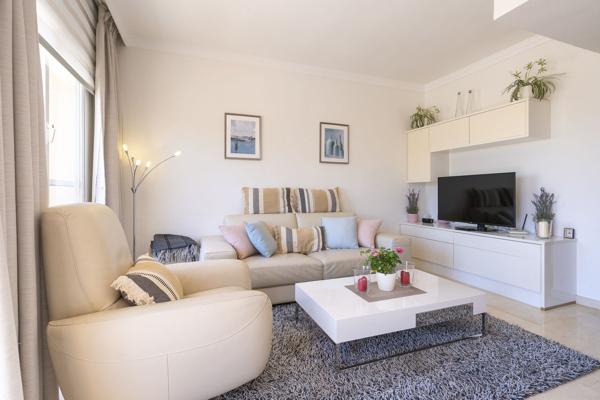 Duplex in Elviria-12