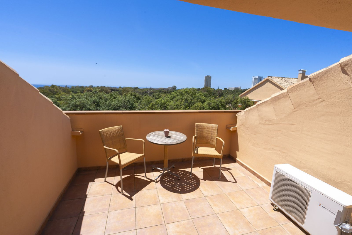 Duplex in Elviria-3