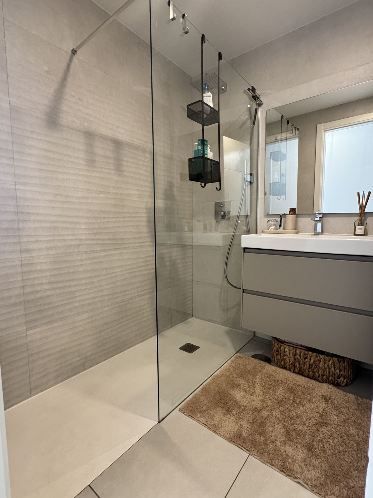 Tussenverdieping Appartement in Elviria-11