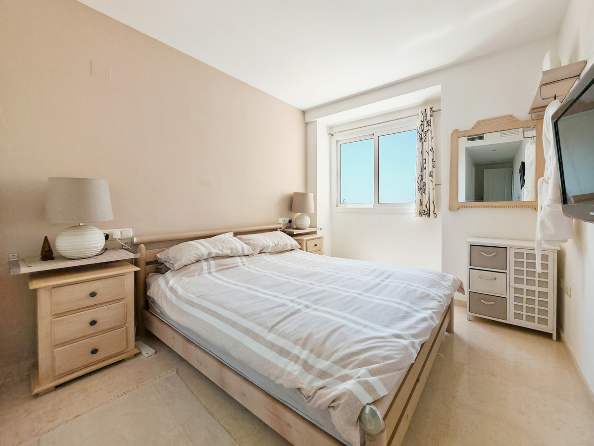 Tussenverdieping Appartement in Elviria-6