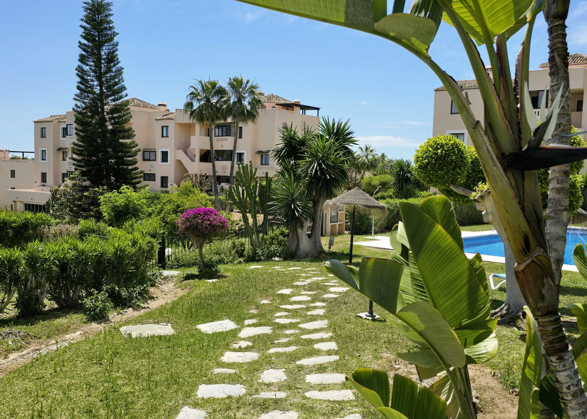 Begane grond appartement in Elviria-18