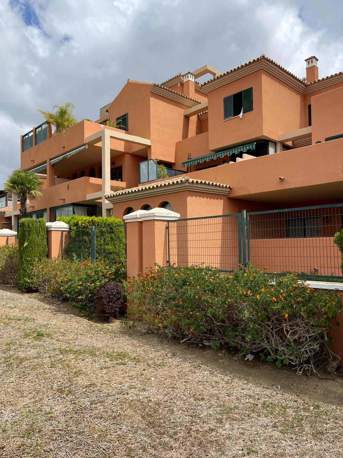 Duplex in Elviria-1