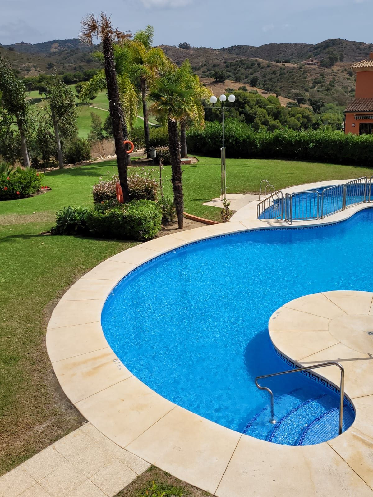 Duplex in Elviria-4