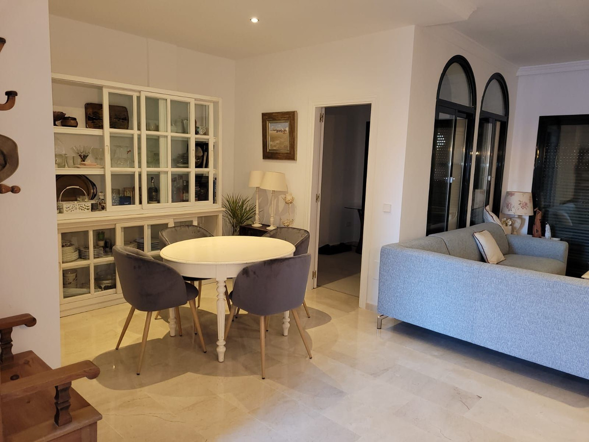 Duplex in Elviria-9