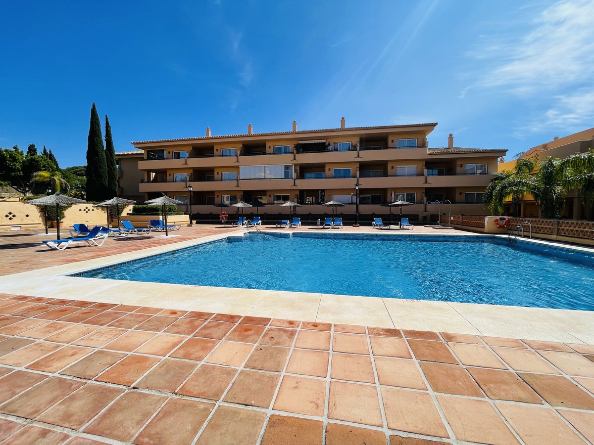 Tussenverdieping Appartement in Elviria-20