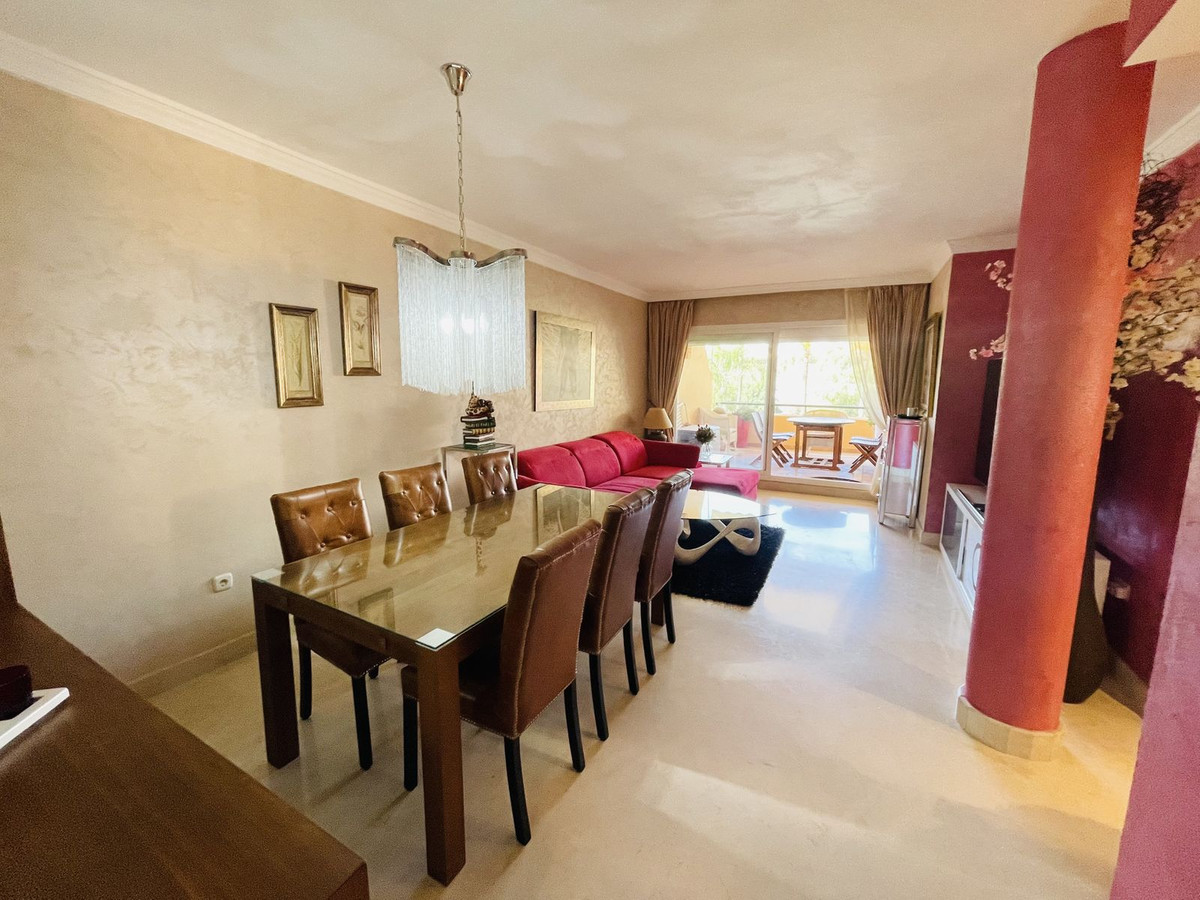 Tussenverdieping Appartement in Elviria-3