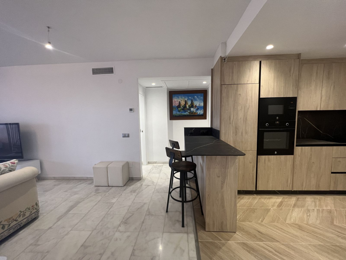 Begane grond appartement in Elviria-11