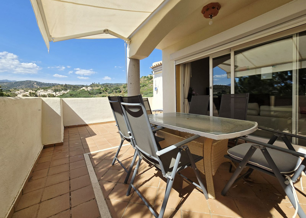 Bovenverdieping Appartement in Elviria-2